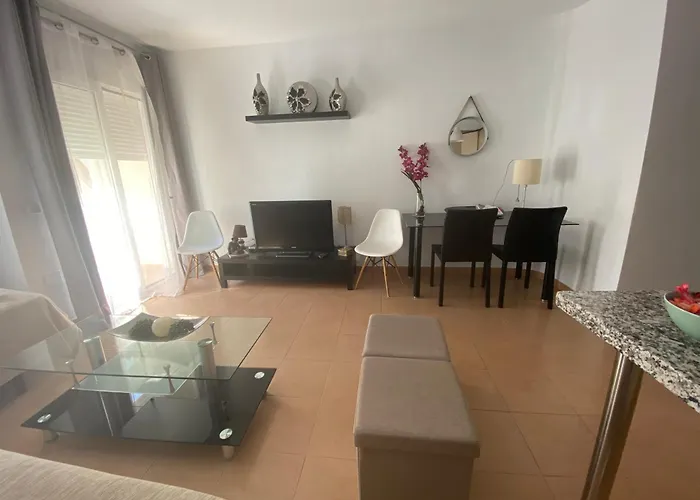 Bonito Centrico Y Cerca De La Playa En Fuengirolamalaga 丰希罗拉